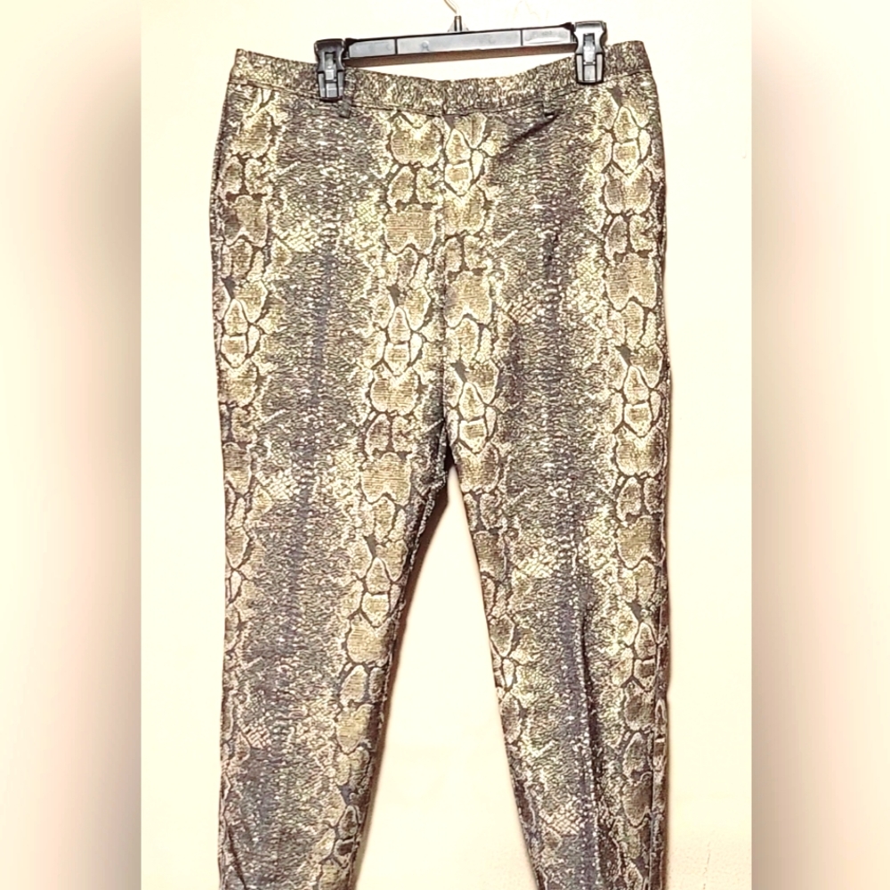 Pants Only or can be Purchased with Black and Gold Blouse.